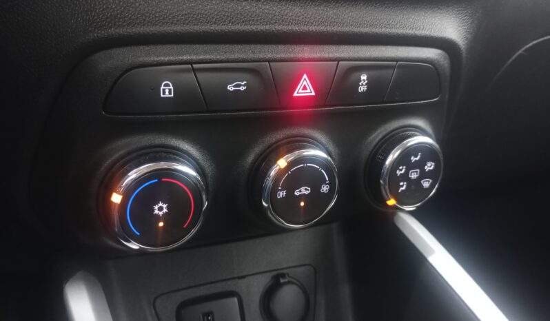 Chevrolet Onix Plus LT 1.0 Aspirado Manual Flex 2023/2023 cheio