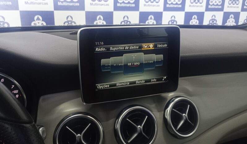 Mercedes-Benz GLA 200 Advance 1.6 Turbo Aut. Flex 2017\2018 cheio
