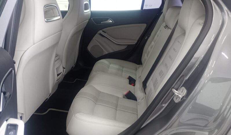 Mercedes-Benz GLA 200 Advance 1.6 Turbo Aut. Flex 2017\2018 cheio
