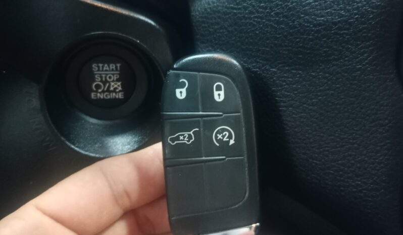 Jeep Renegade Longitude 1.3 Turbo Aut. Flex 2023/2024 cheio