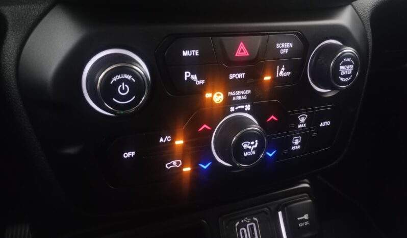 Jeep Renegade Longitude 1.3 Turbo Aut. Flex 2023/2024 cheio