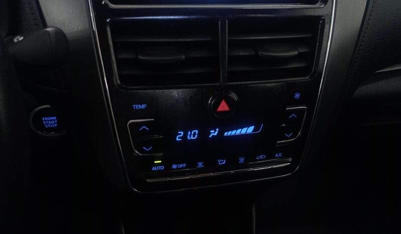 Toyota Yaris Sedã XS 1.5 Aut. Flex 2023/2024 cheio