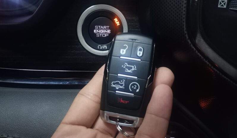 Ram 1500 Limited Hemi 5.7 4×4 Aut. Gasolina 2023/2024 cheio