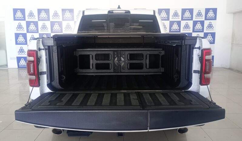 Ram 1500 Limited Hemi 5.7 4×4 Aut. Gasolina 2023/2024 cheio