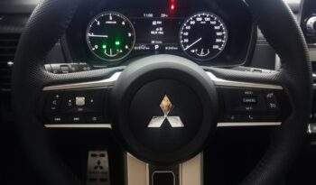 Mitsubishi Triton HPE 2.4 Turbo 4X4 Aut. Diesel 2025/2026 cheio