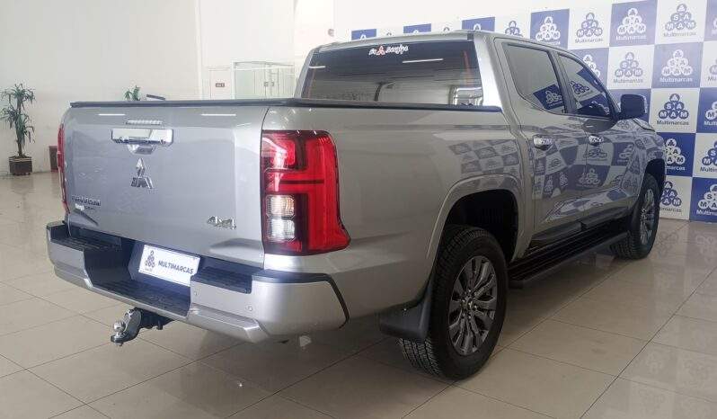 Mitsubishi Triton HPE 2.4 Turbo 4X4 Aut. Diesel 2025/2026 cheio