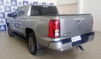 Mitsubishi Triton HPE 2.4 Turbo 4X4 Aut. Diesel 2025/2026 cheio