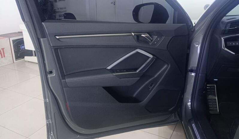 Audi Q3 SPB Performance Black 2.0 Turbo 4X4 Aut. Gas. 2023/2023 cheio
