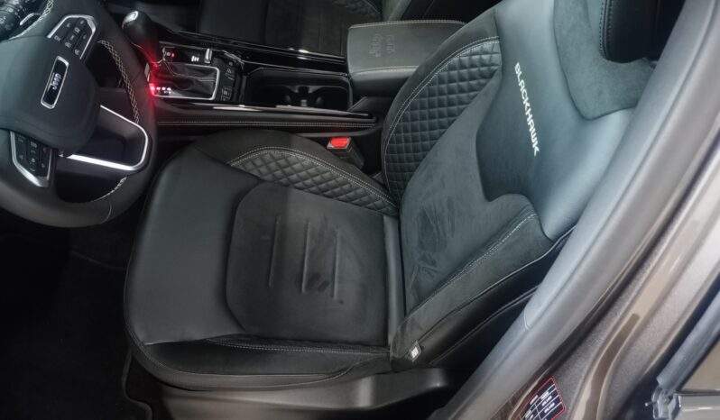 Jeep Commander Blackhawk Hurricane 2.0 Turbo 4X4 Aut. Gasolina 2024/2025 cheio