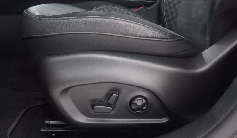 Jeep Commander Blackhawk Hurricane 2.0 Turbo 4X4 Aut. Gasolina 2024/2025 cheio