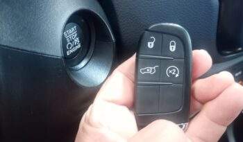 Jeep Renegade Sahara 1.3 Turbo Aut. Flex 2025/2026 cheio