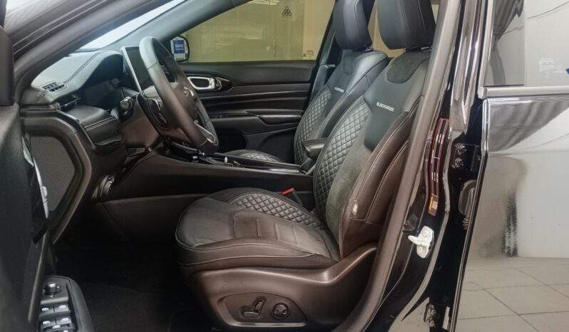 Jeep Compass BlackHawk Hurricane 4X4 2.0 Turbo Aut. Gasolina 2024/2025 (CONSIGNADO) cheio